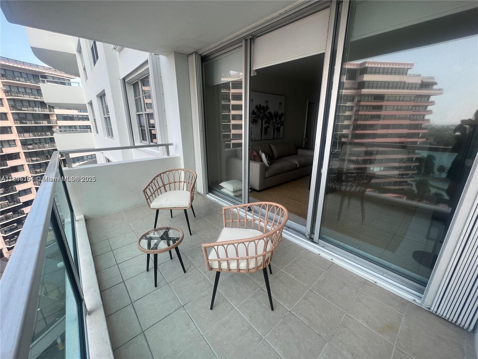 5161 Collins Ave 1211 photo 8