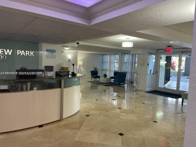 800 Parkview Dr 605 photo 15