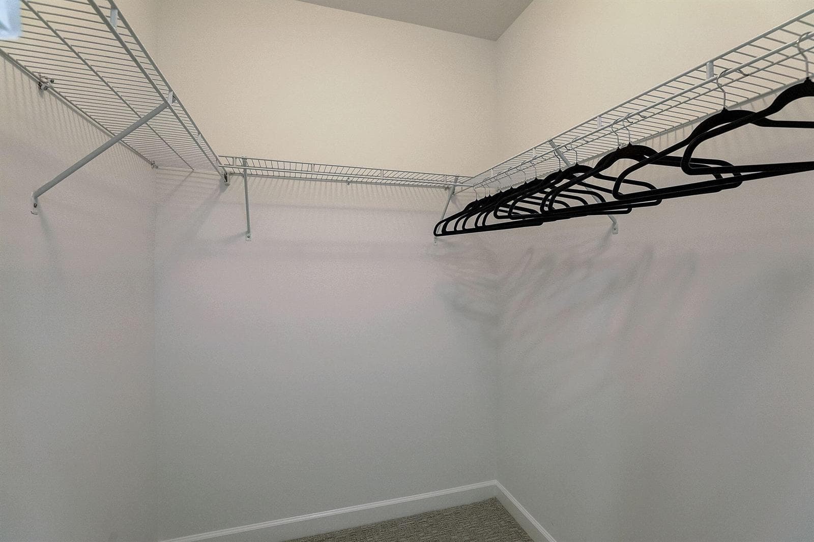 2650 Lake Shore Drive 804 photo 24