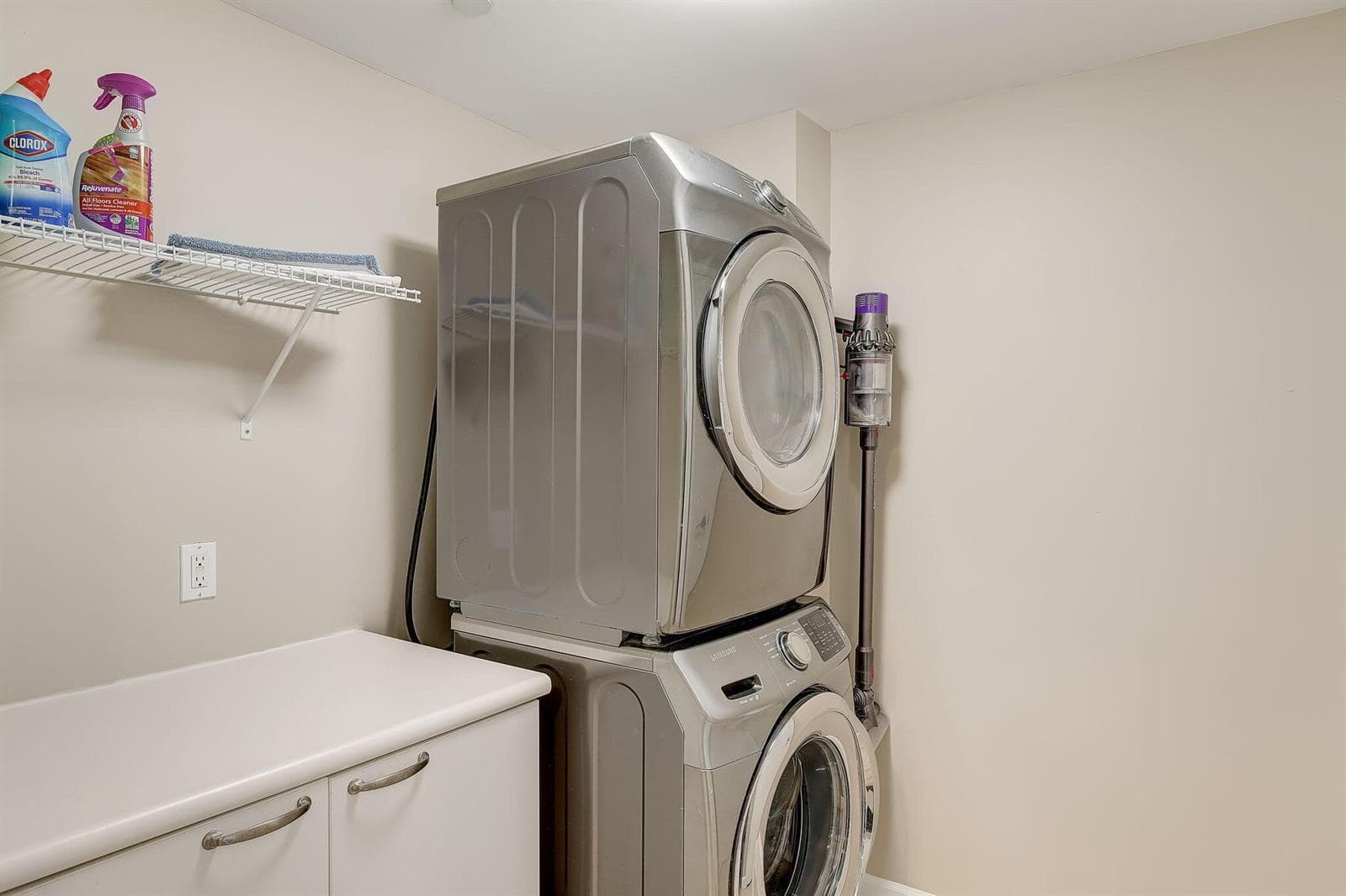 2650 Lake Shore Drive 804 photo 21