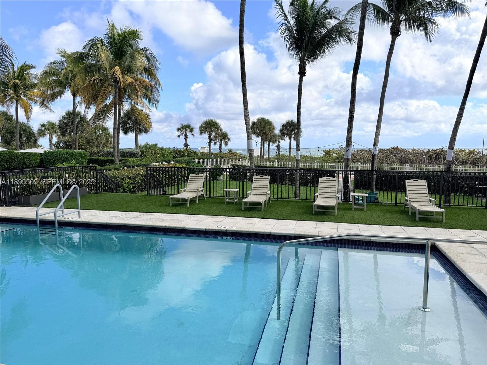 5845 Collins Ave 201 photo 23