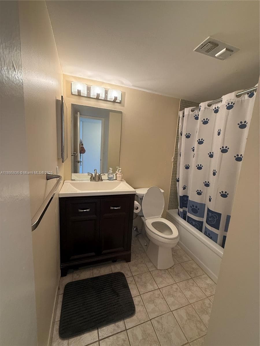 2860 NE 14th St Cswy 406D photo 8