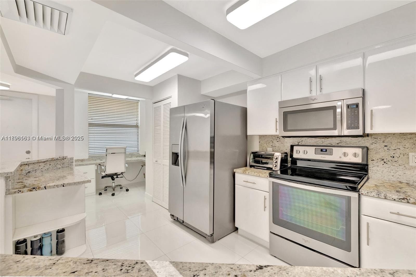 9650 S Ocean Dr 2003 photo 11