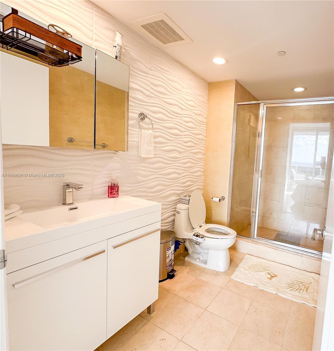 1850 S Ocean Dr 3308 photo 25