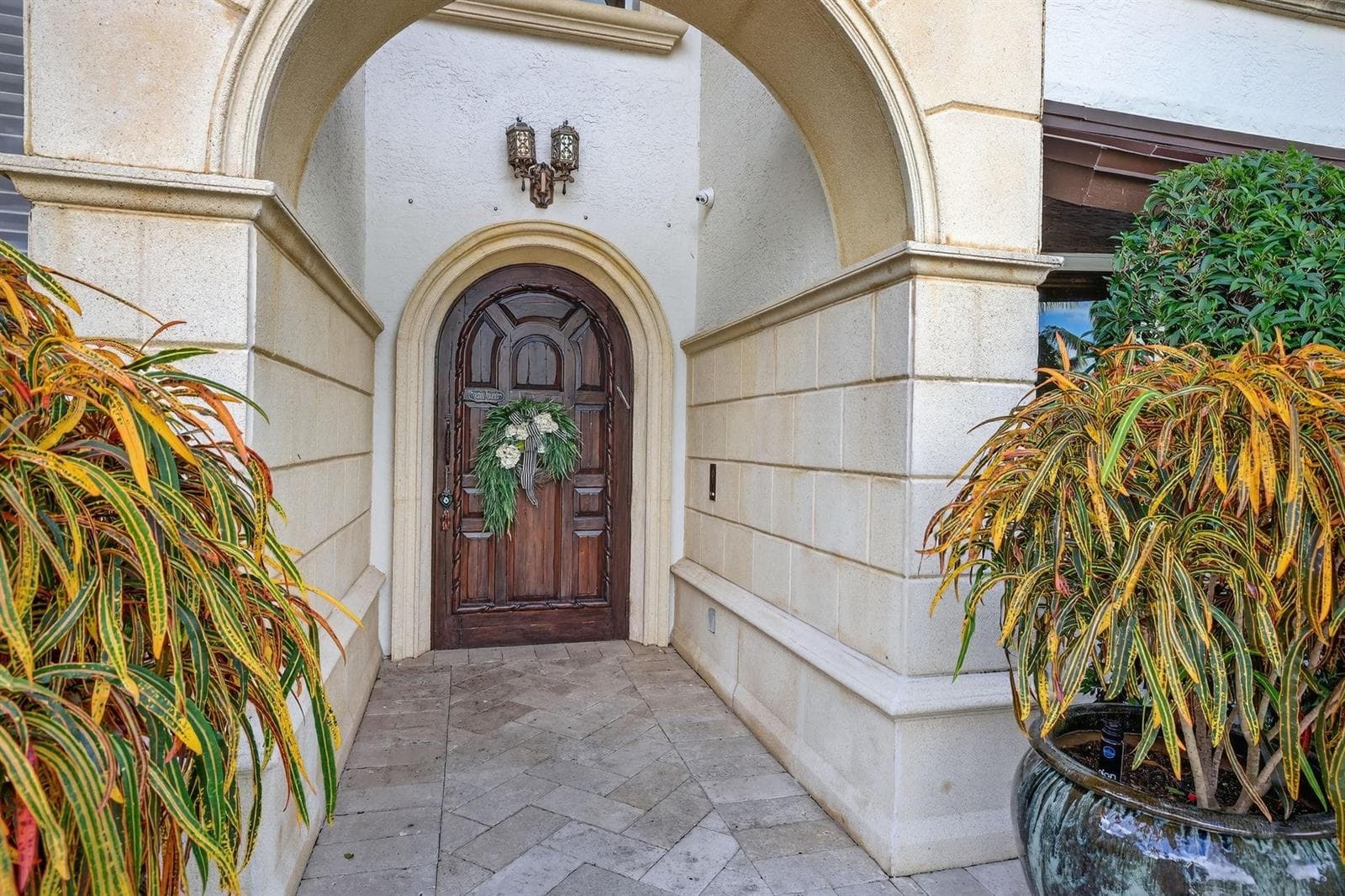 2630 Barcelona Drive photo 5