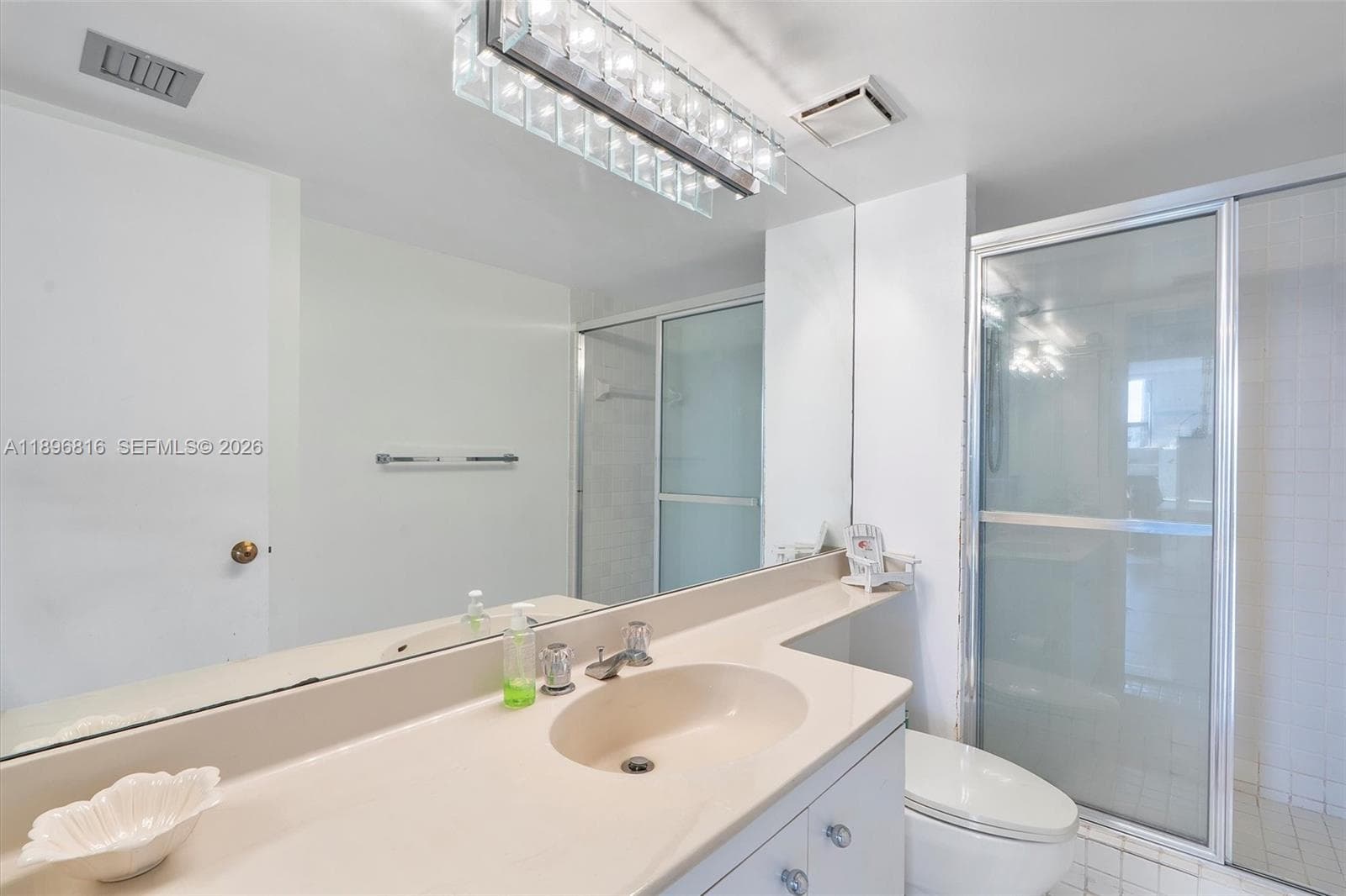4000 Towerside Ter 402 photo 21