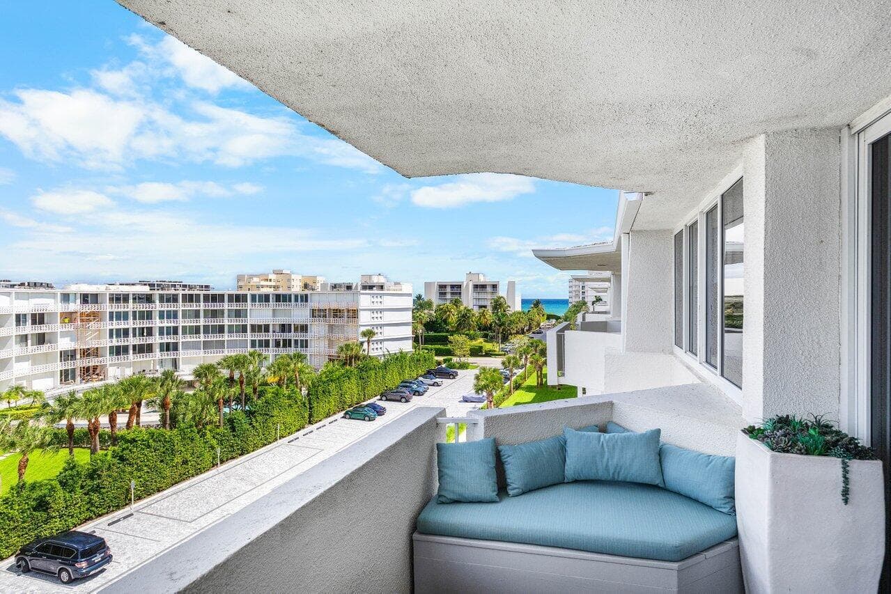 2773 S Ocean Boulevard 5030 photo 2