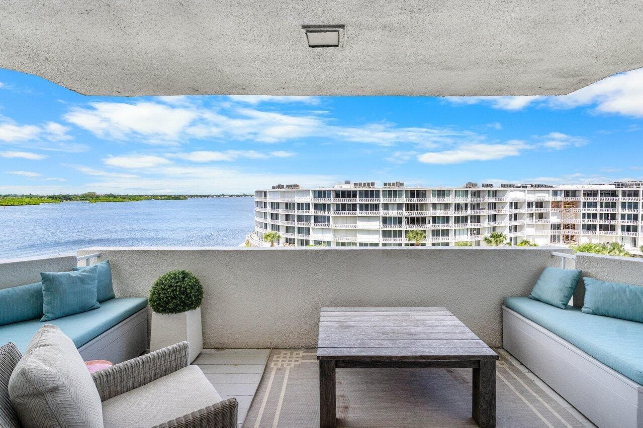2773 S Ocean Boulevard 5030 photo 1