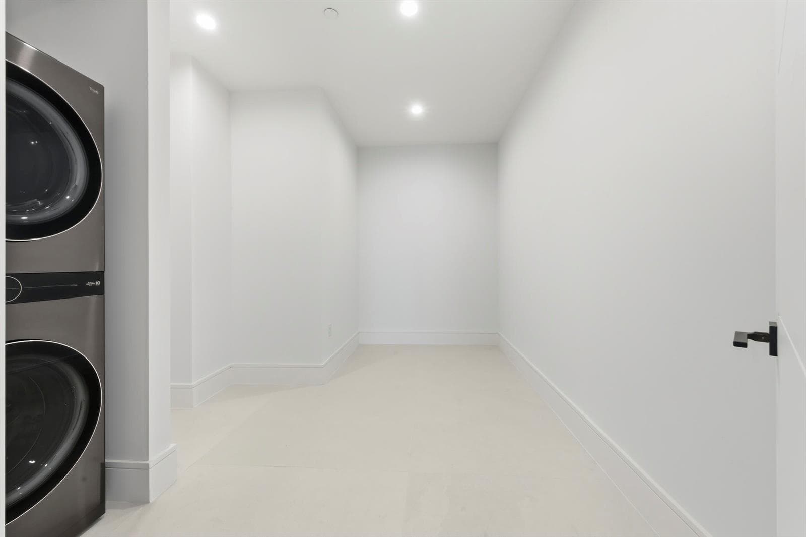 2323 Lake Drive 201 photo 24