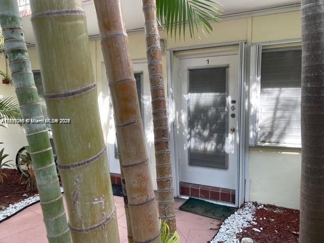 8040 Tatum Waterway Dr 7 photo 4