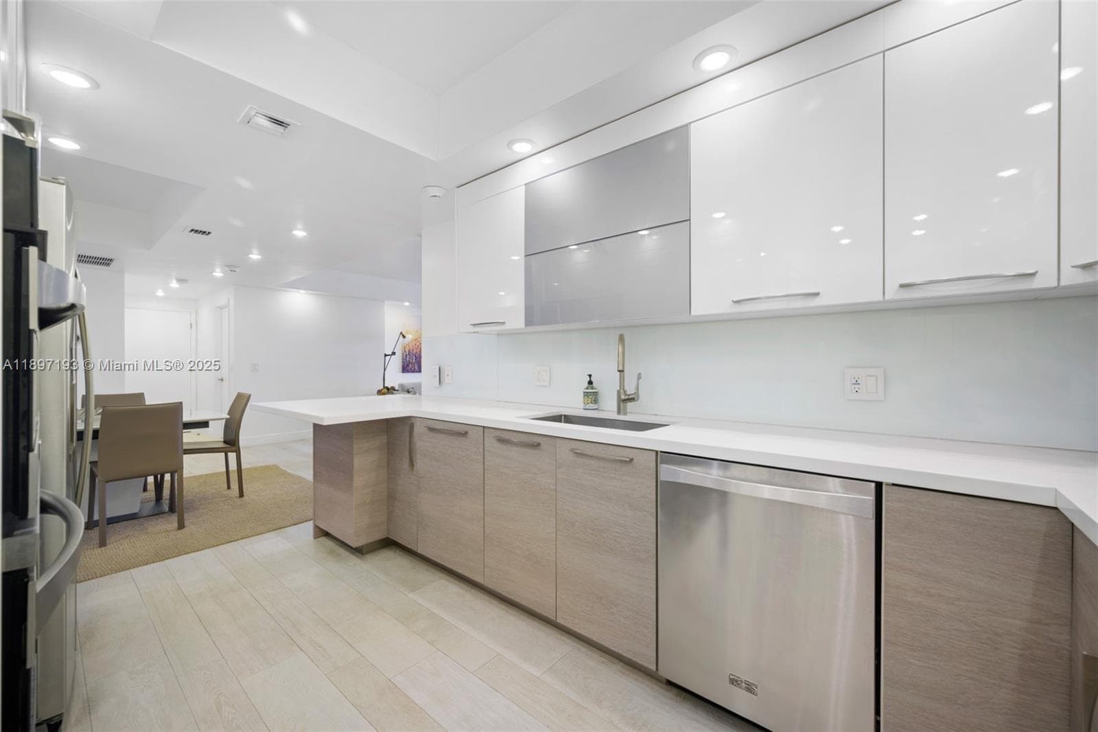 5000 N Ocean Blvd 1710 photo 9
