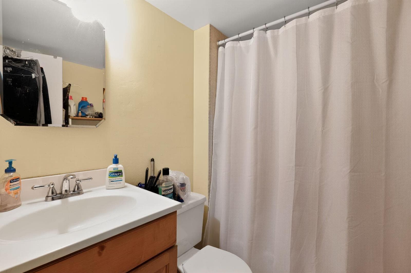 111 Royal Park Drive 4a photo 14