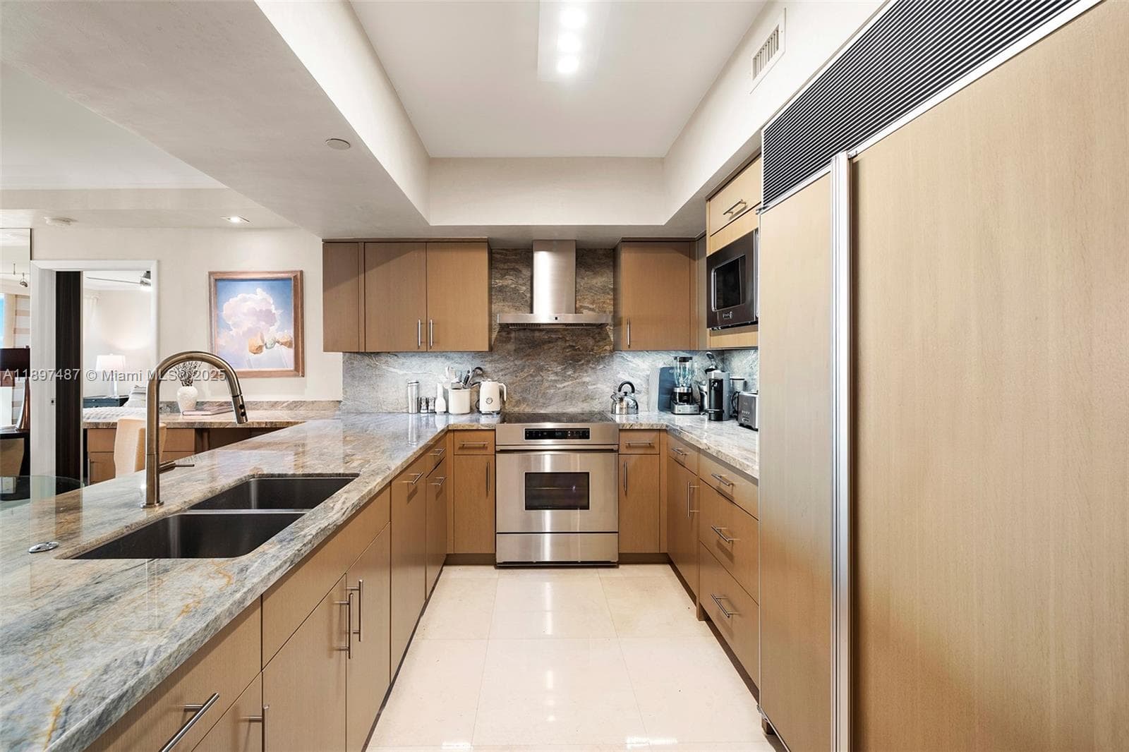1455 Ocean Dr 1003 photo 11