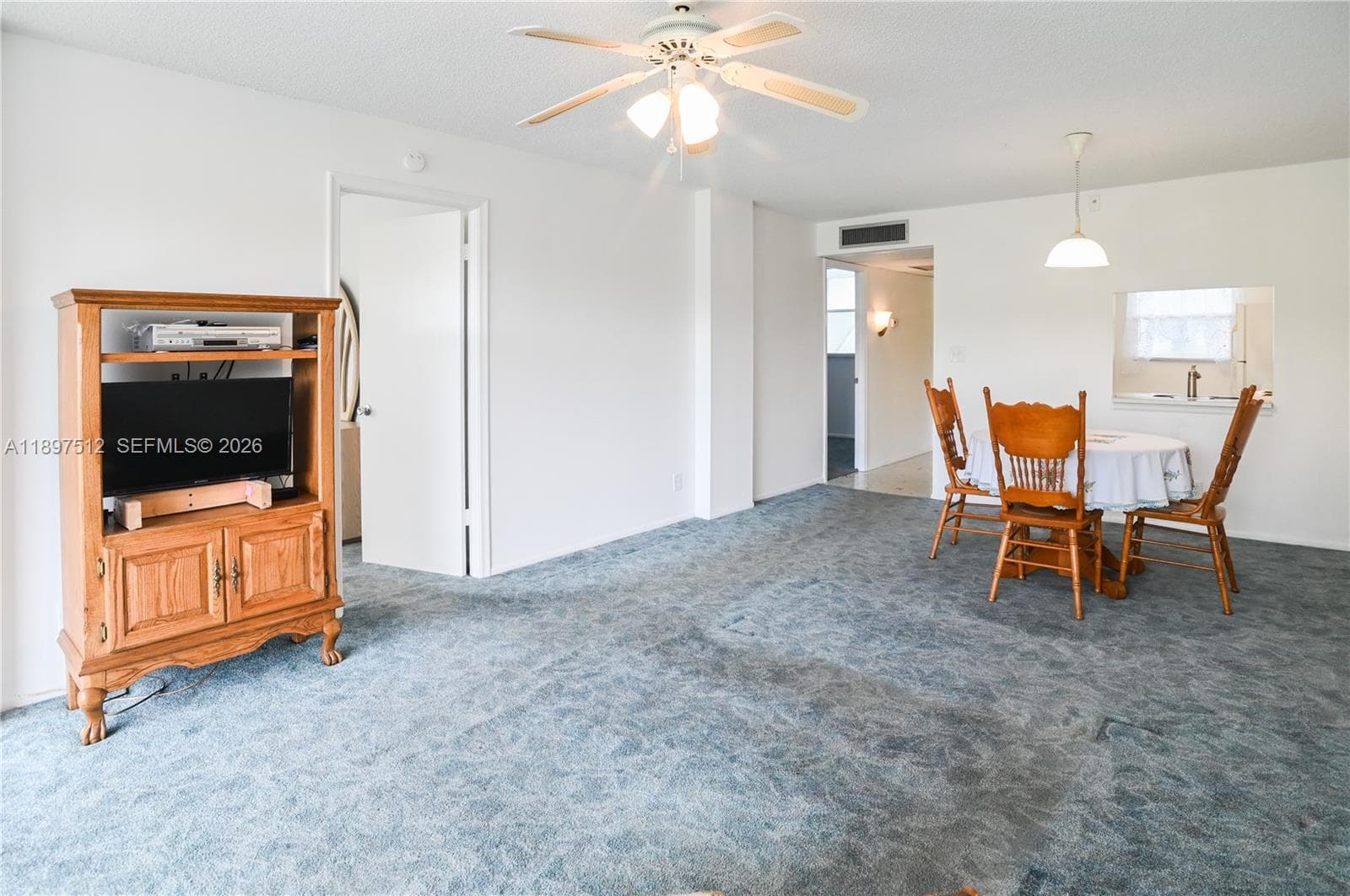 110 Royal Park Dr 2H photo 15