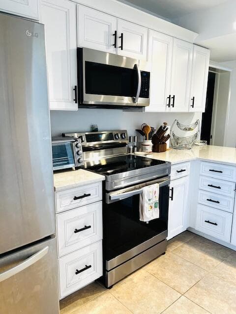 1201 Seafarer Circle 204 photo 2