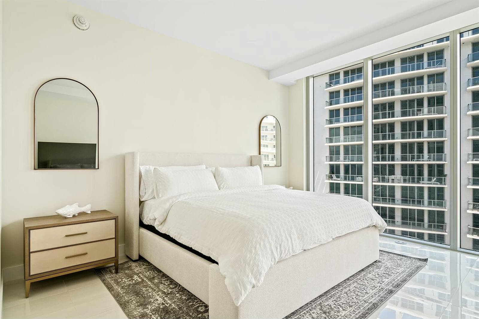 3100 N Ocean Drive H-1409 photo 17