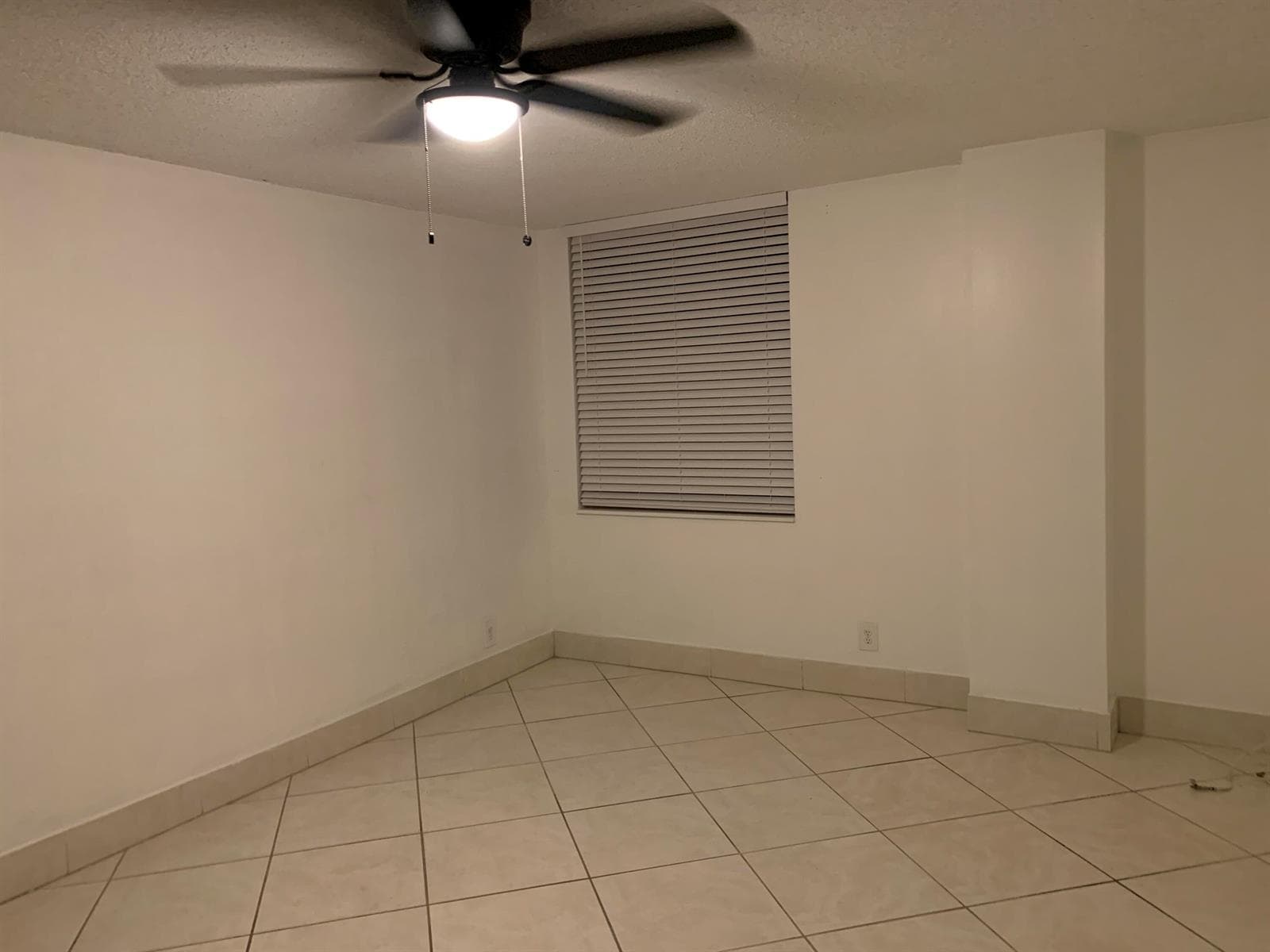 2935 NE 163rd Street 3m photo 11