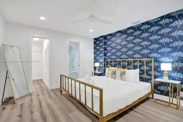 2100 SW 28th Way photo 16