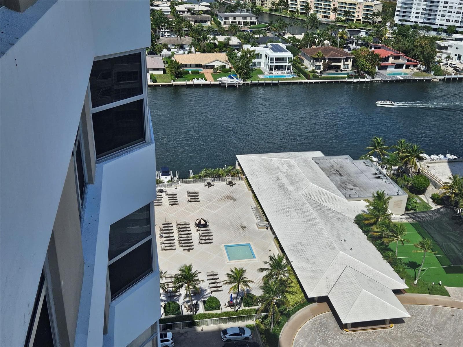 1985 S Ocean Drive 20d photo 5