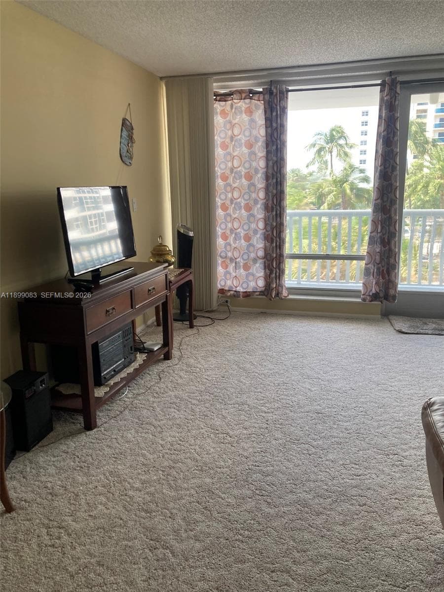4020 Galt Ocean Dr 203 photo 19