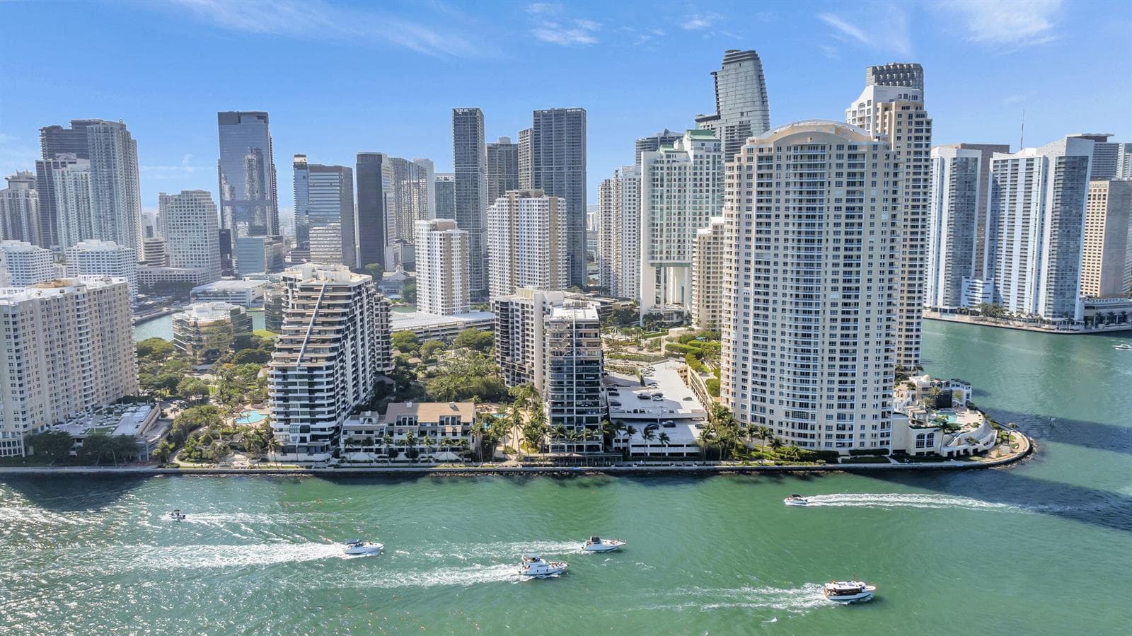 540 Brickell Key Drive 919 photo 23