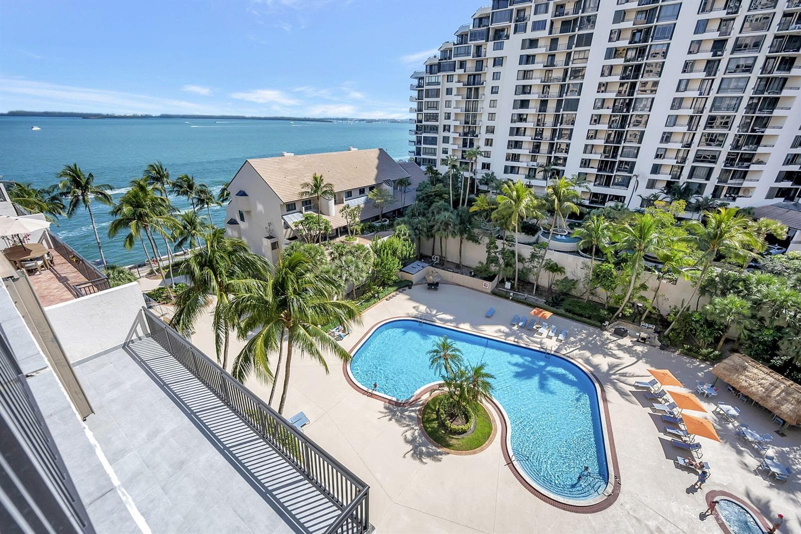 540 Brickell Key Drive 919 photo 19