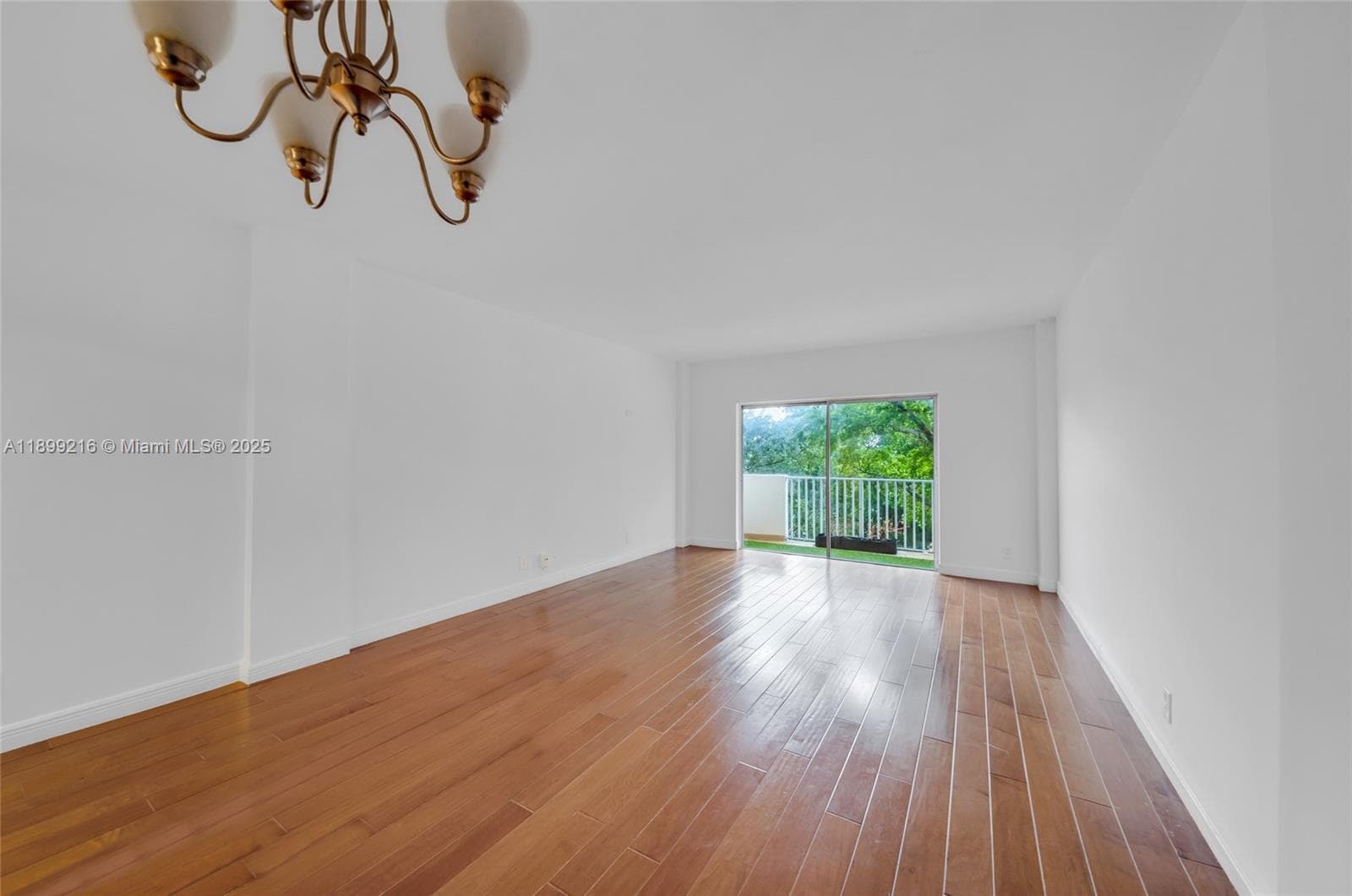 1455 N Treasure Dr 3K photo 8