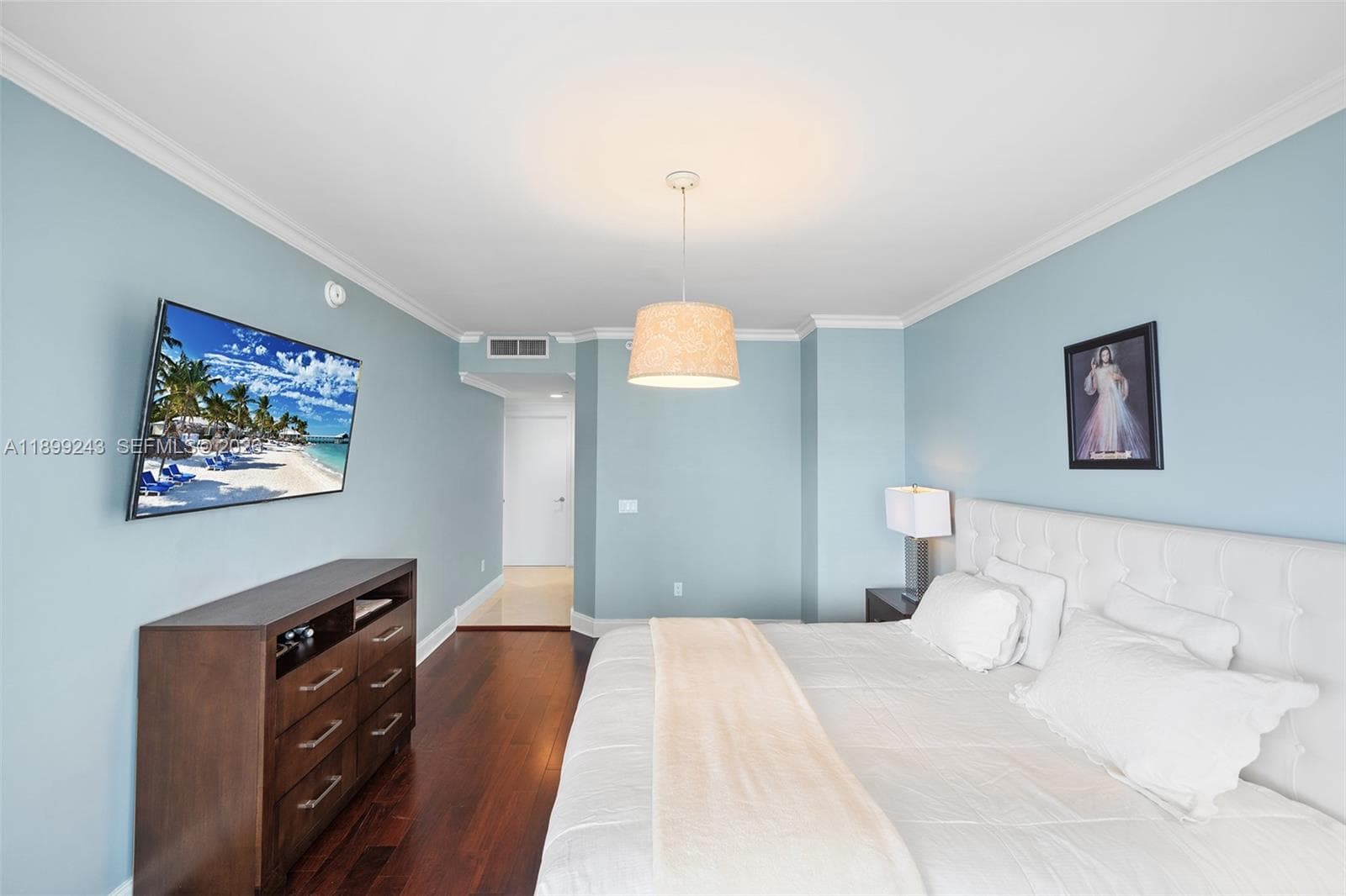4775 Collins Ave 1708 photo 16