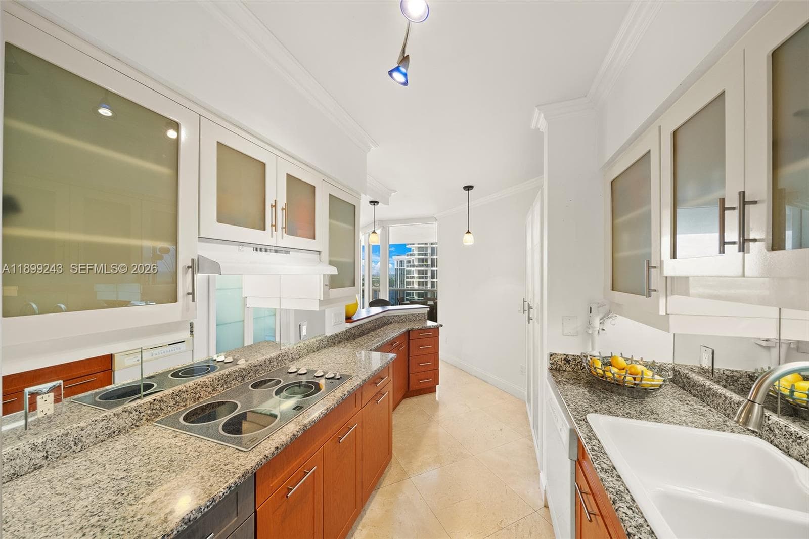 4775 Collins Ave 1708 photo 7