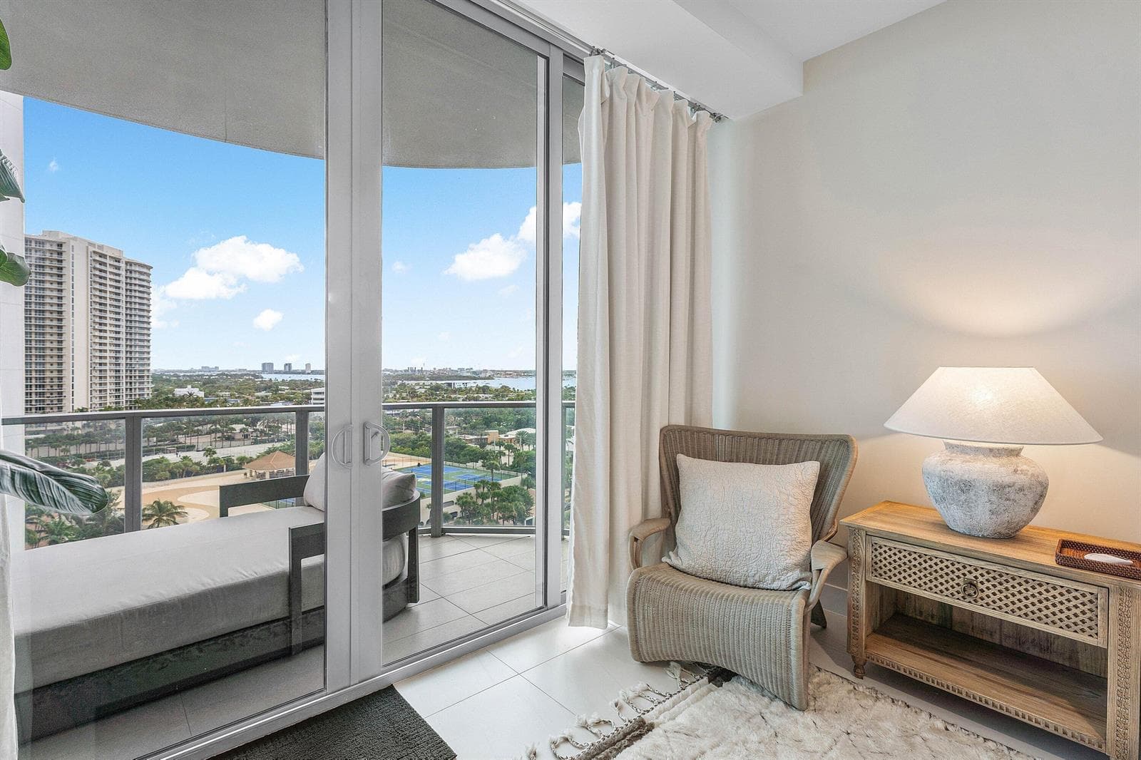 3100 N Ocean Drive H1107 photo 17