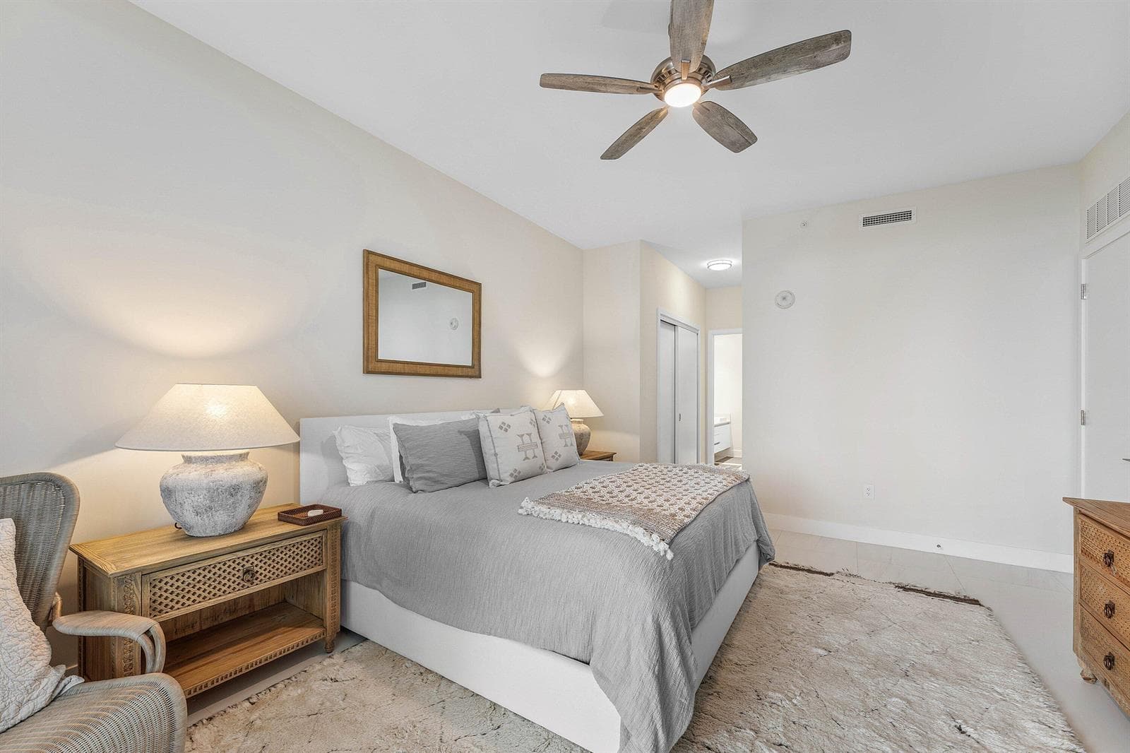 3100 N Ocean Drive H1107 photo 16