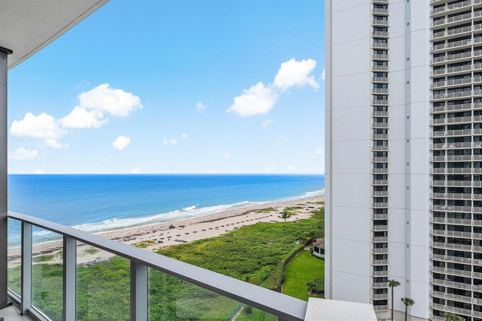3100 N Ocean Drive H1107 photo 1