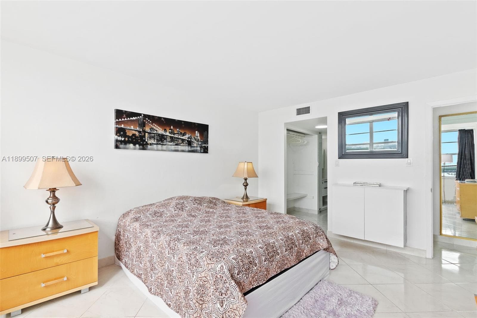 18021 Biscayne Blvd 1003 photo 12