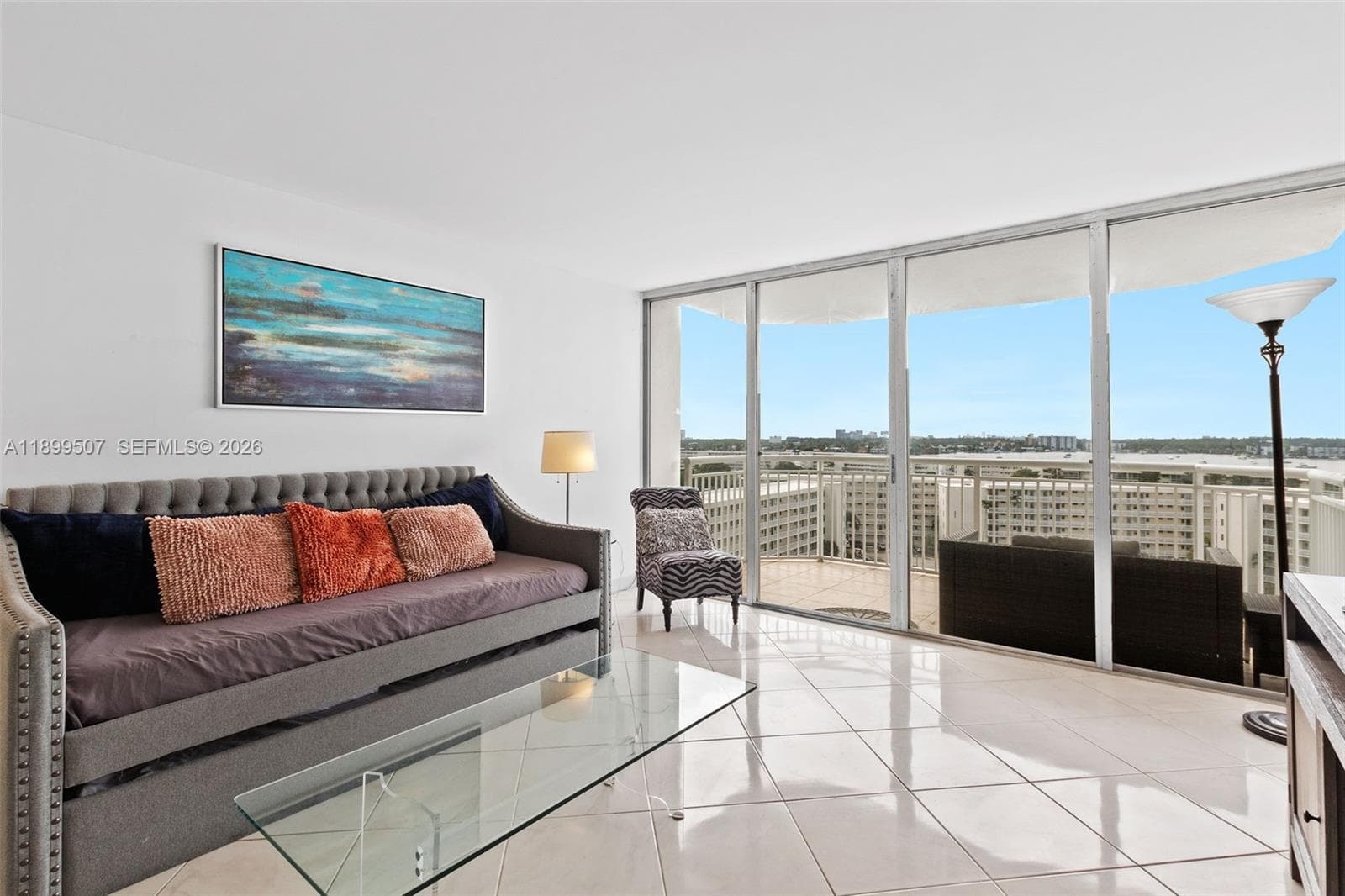 18021 Biscayne Blvd 1003 photo 7