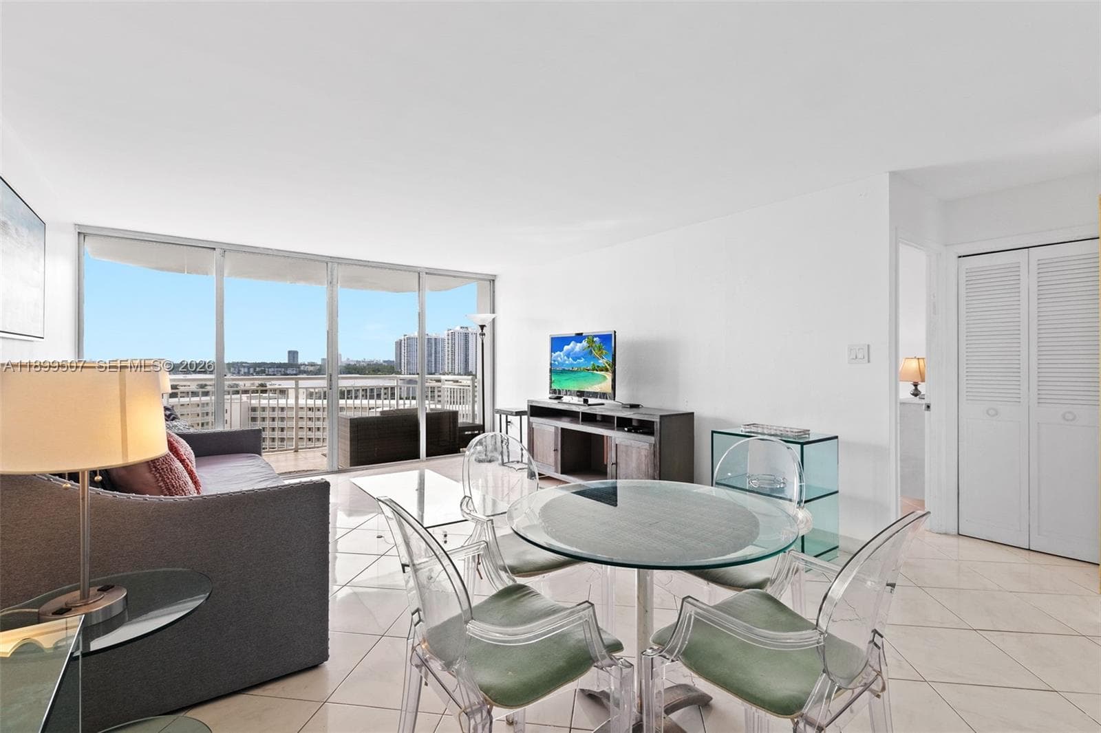 18021 Biscayne Blvd 1003 photo 8