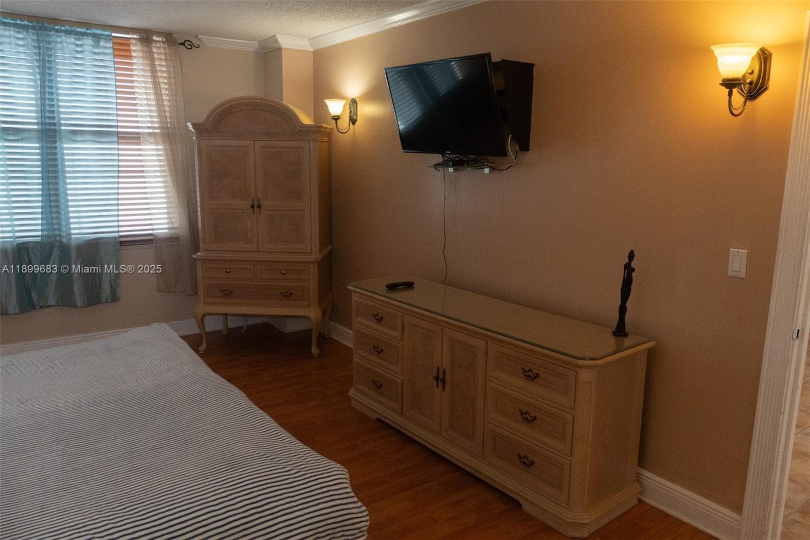 3725 S Ocean Dr 1021 photo 6