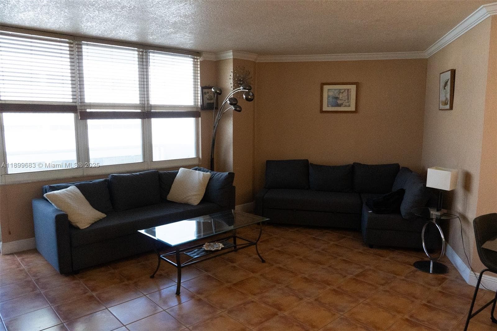 3725 S Ocean Dr 1021 photo 4