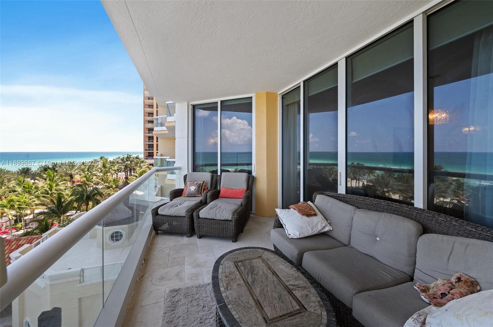 17875 Collins Ave 702 photo 7