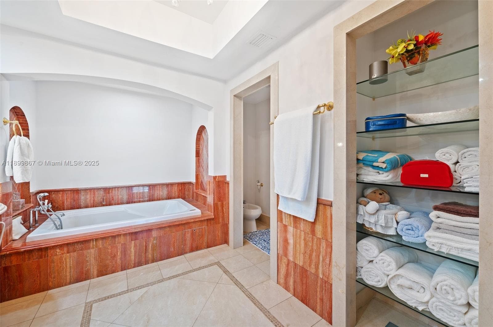17875 Collins Ave 702 photo 18