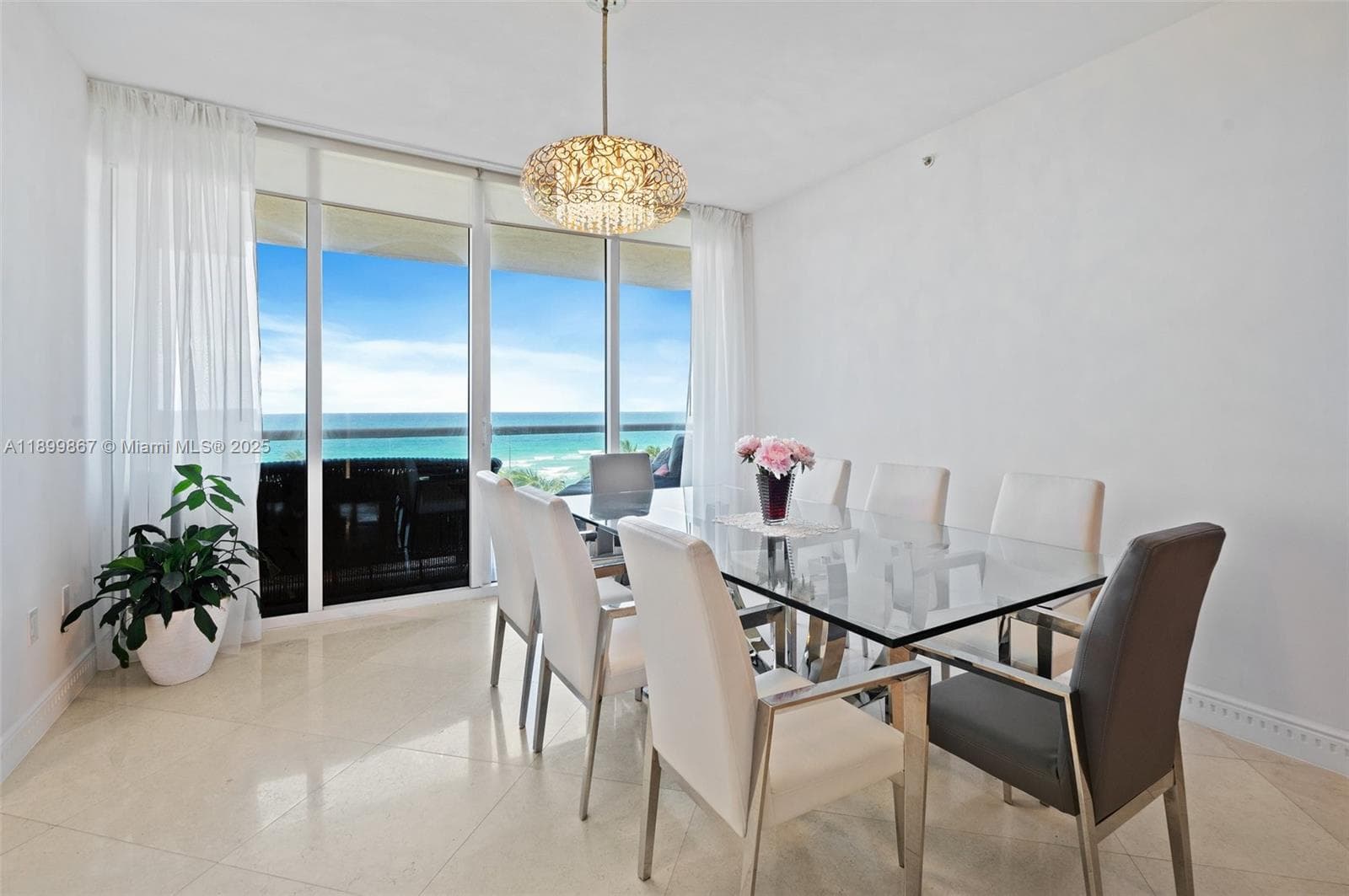 17875 Collins Ave 702 photo 4