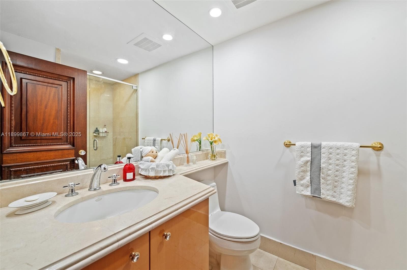 17875 Collins Ave 702 photo 21