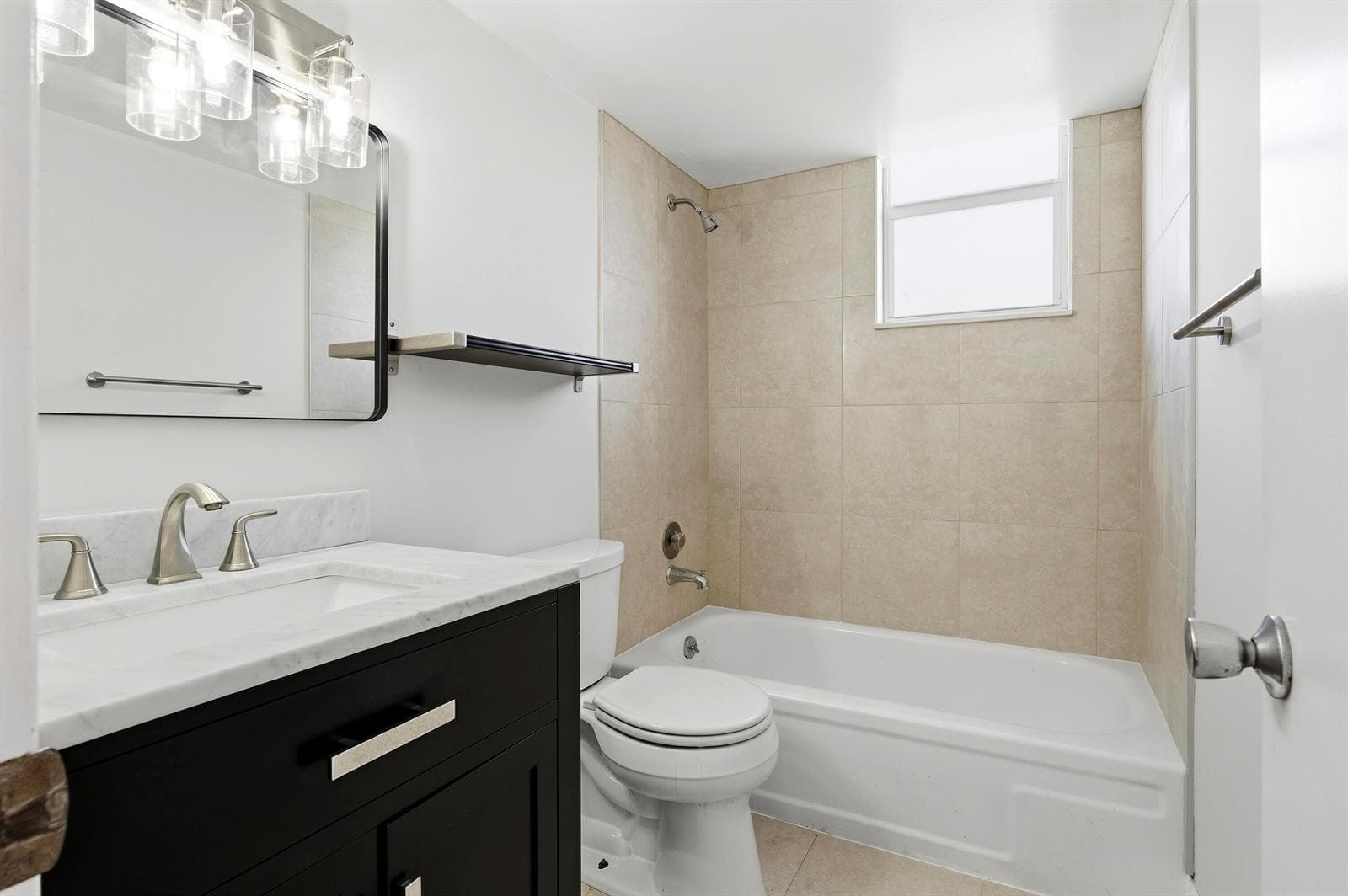 109 Paradise Harbour Blvd 415 photo 12