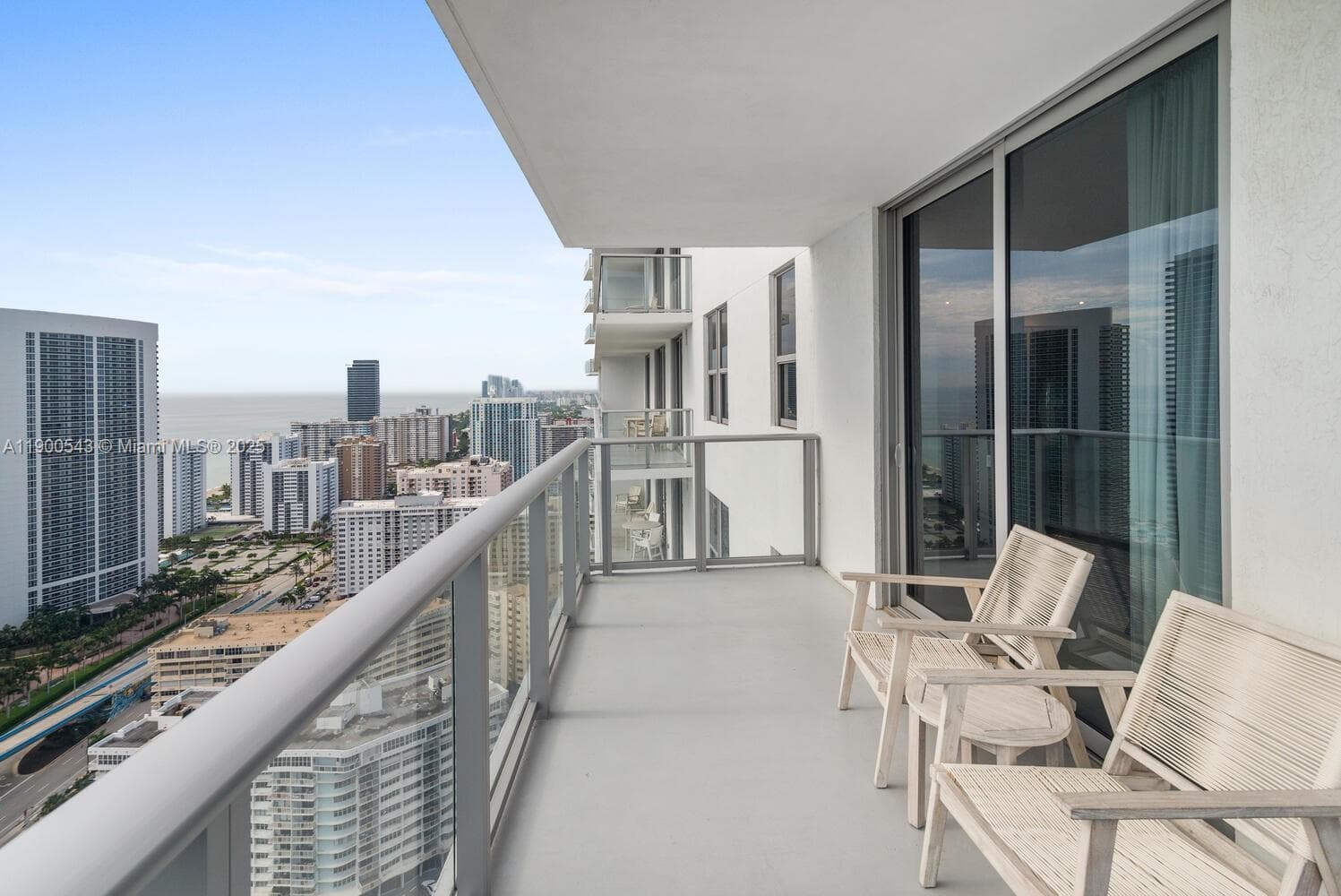 4010 S Ocean Dr R2501 photo 2