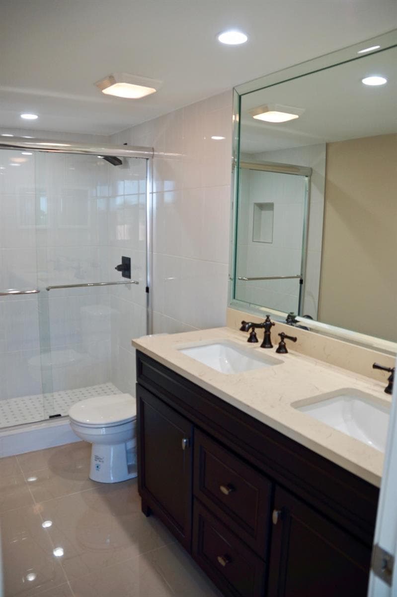 301 Croton Avenue 406 photo 6