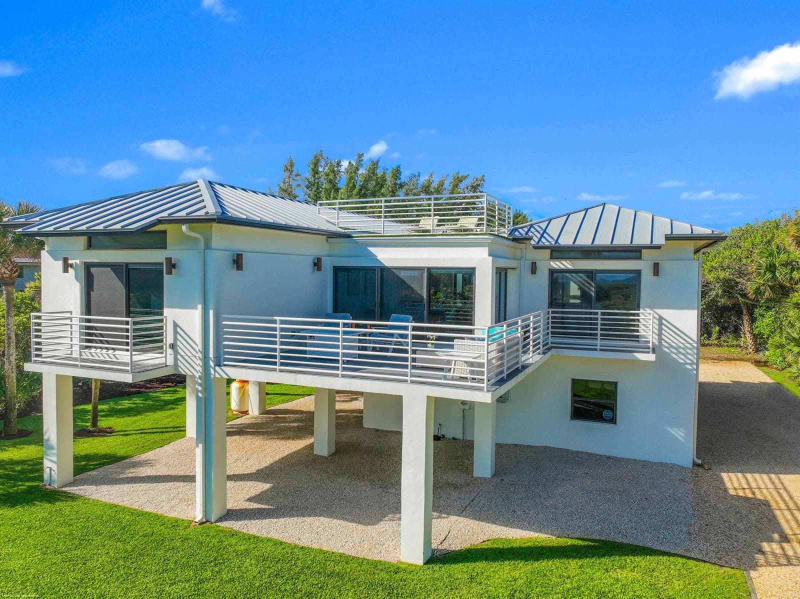 116 N Beach Road photo 1