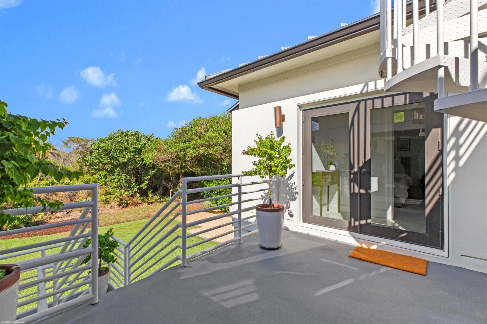 116 N Beach Road photo 10