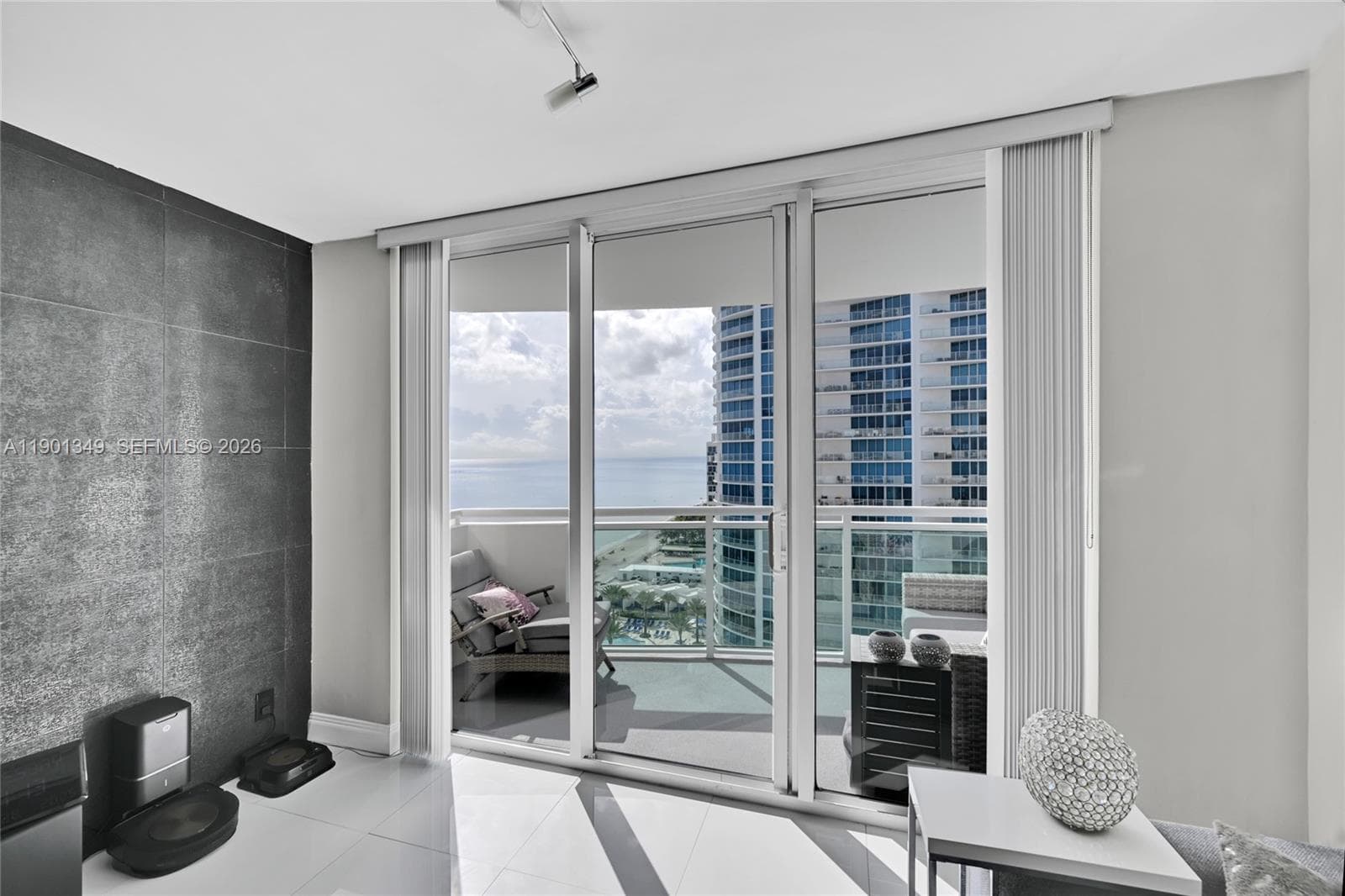 3001 S Ocean Dr 1513 photo 23
