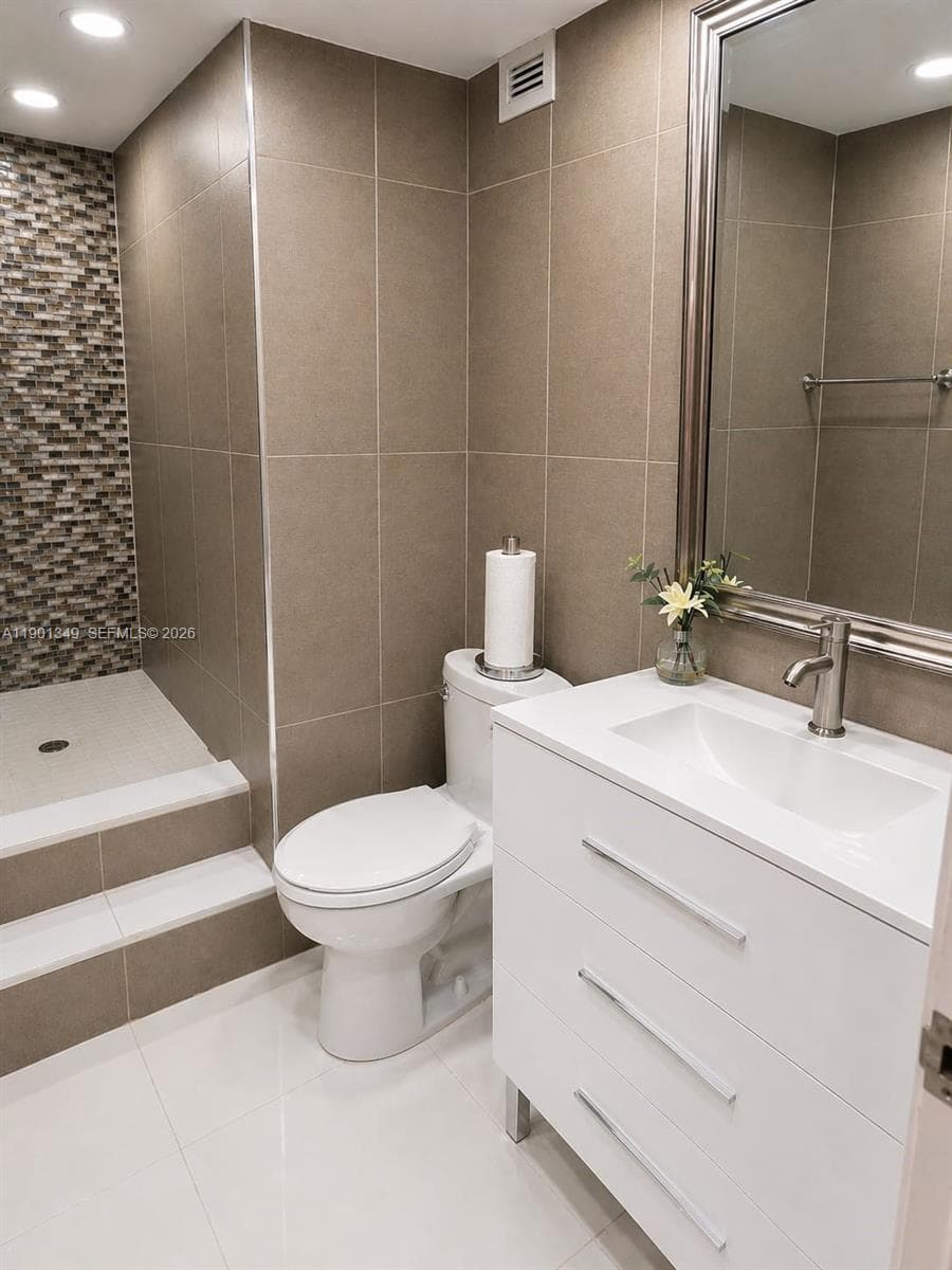 3001 S Ocean Dr 1513 photo 15