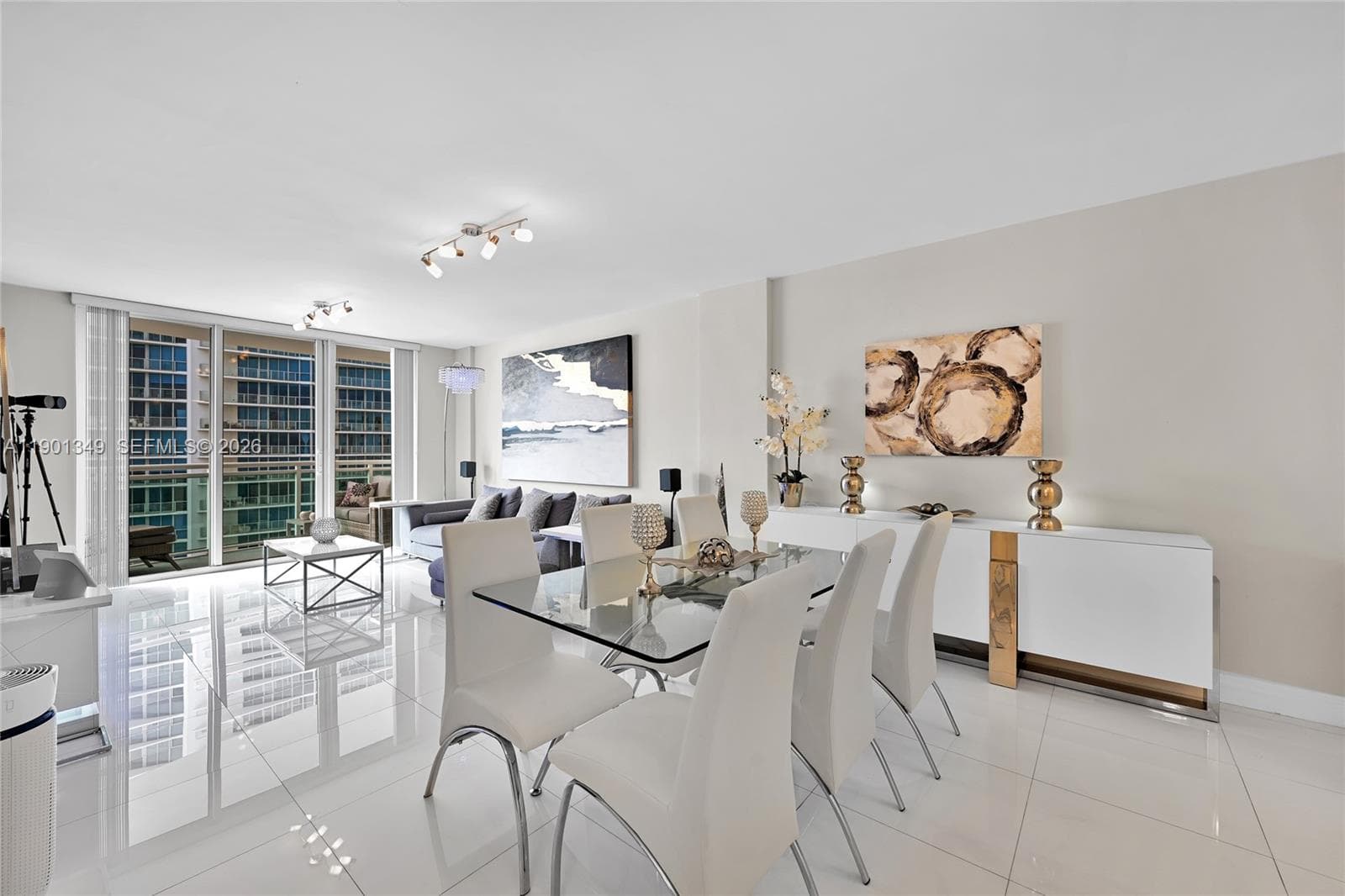 3001 S Ocean Dr 1513 photo 4