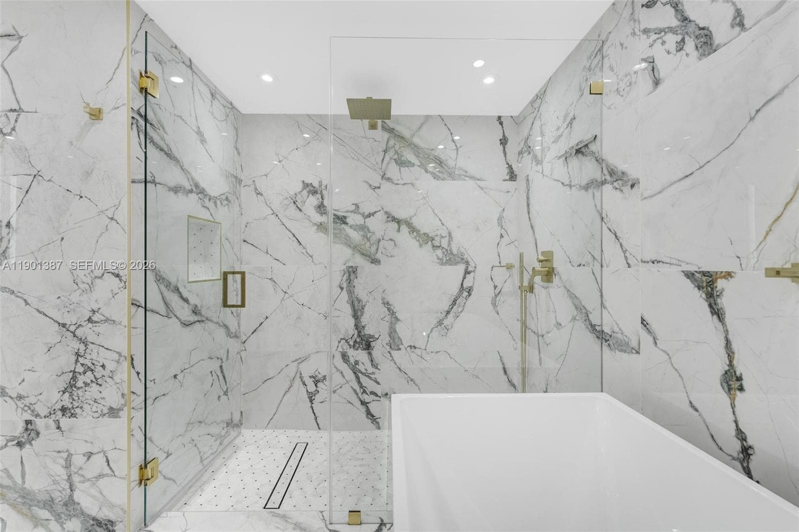495 Brickell Ave 3802 photo 13